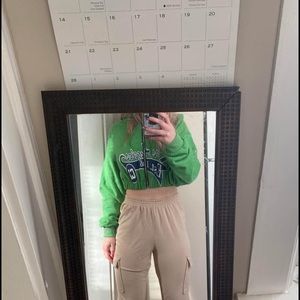 Adika crop sweater